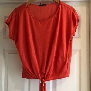 Soprano Cropped Tie Tee